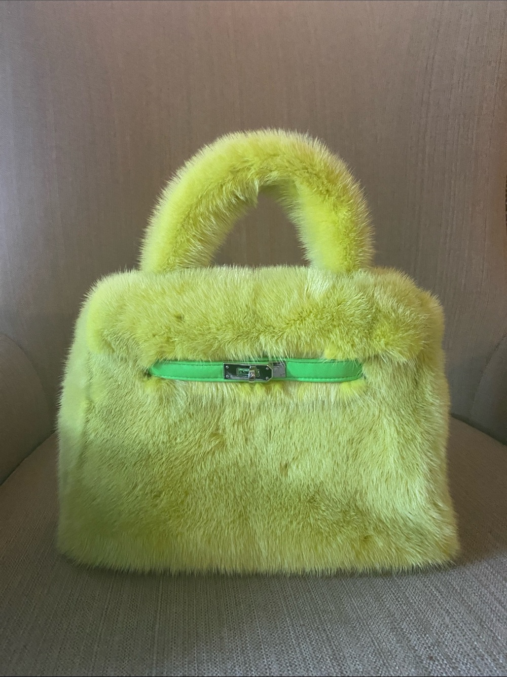 28cm genuine mink fur soft lime kiwi green leather  top handle handbag